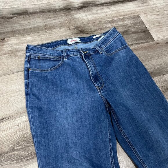 Wrangler High Rise True Straight Leg Denim Jeans Blue Women’s Size 30 - Picture 3 of 10